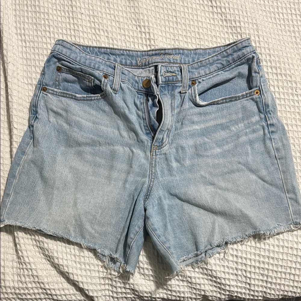 Universal Thread Blue Jean Shorts High-Waisted Cut-Off